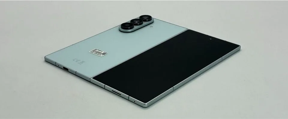 Samsung Galaxy Z Fold7 5G Akku 100% 512 GB – Foto 4
