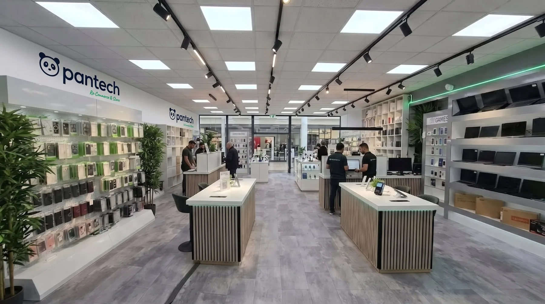 Innenansicht des Pantech Store in Hannover